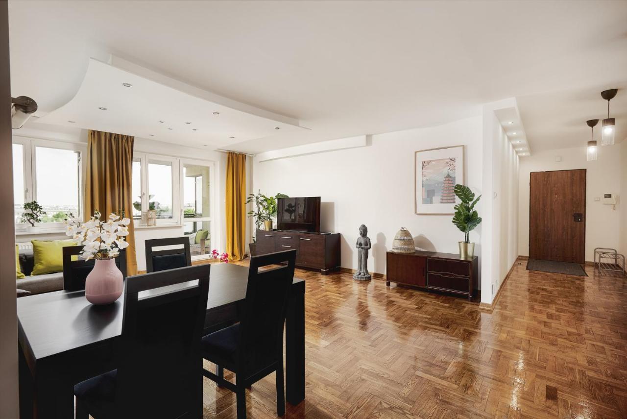 Lumina Spacious Apartment Near The Railway Station Варшава Экстерьер фото