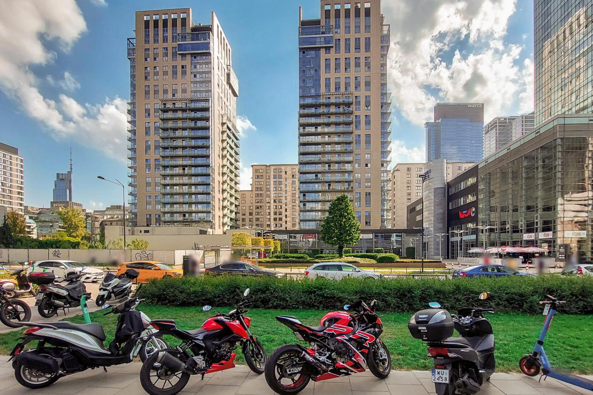 Lumina Spacious Apartment Near The Railway Station Варшава Экстерьер фото